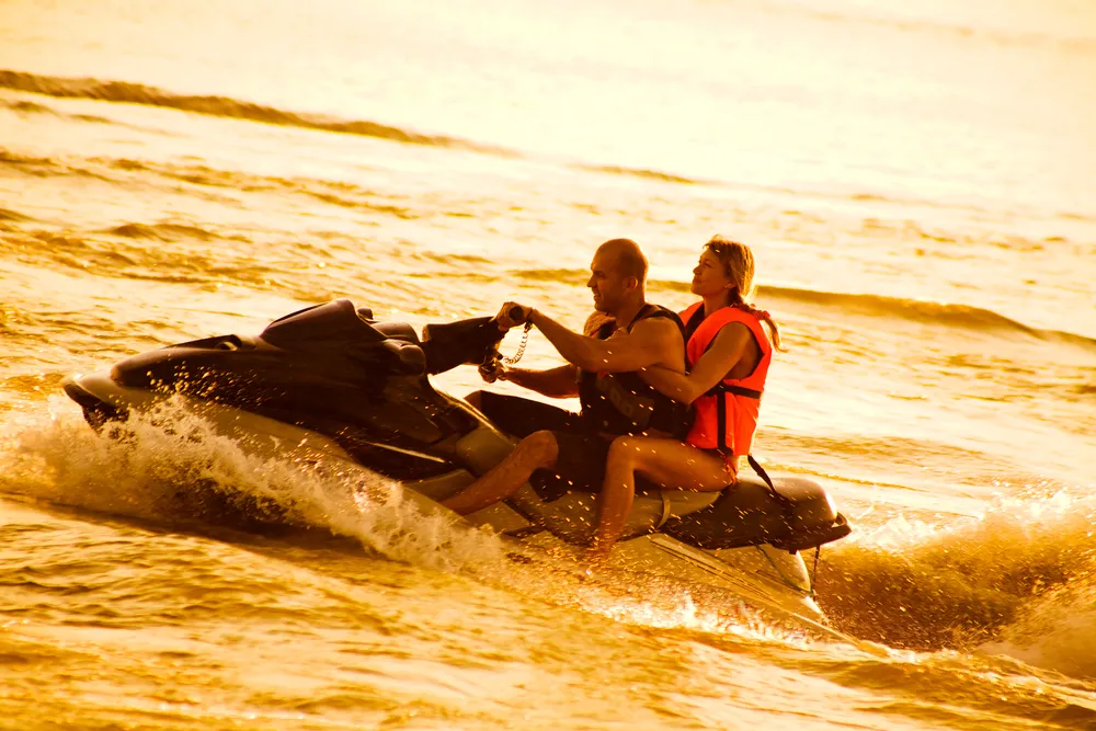 Romantic Jet Ski Date Ideas on Lake Simcoe