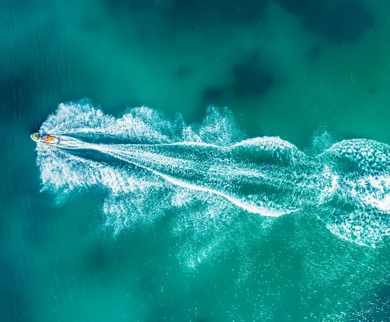 Luxury Jet Ski Experiences: Turning Your Toronto Waterfront Ride into a VIP Adventure