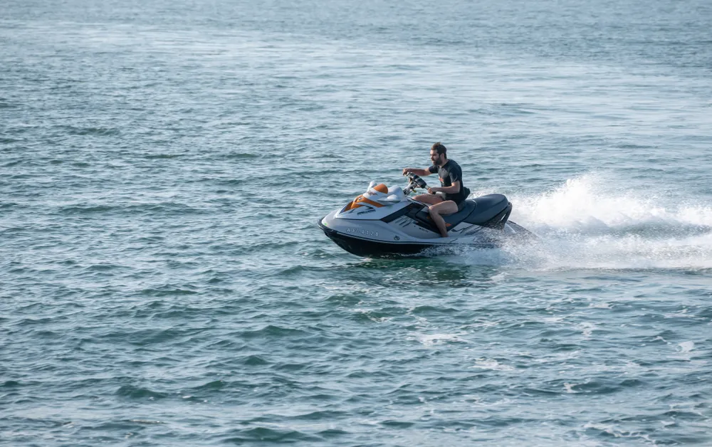 Toronto Harbour vs. Lake Simcoe: Where Should You Ride?